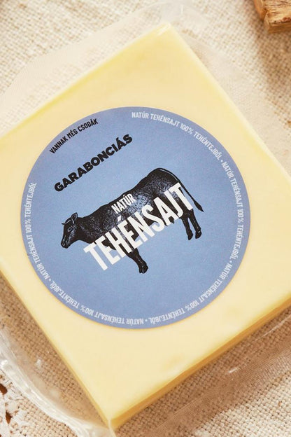 Garabonciás natúr tehénsajt